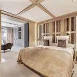 Le K2 Djola Hotel